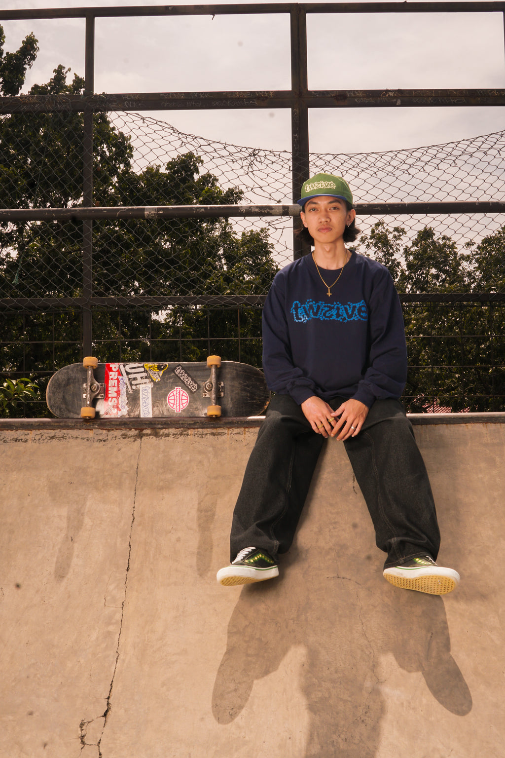 INVASION NAVY BLUE LONGSLEEVE TEE