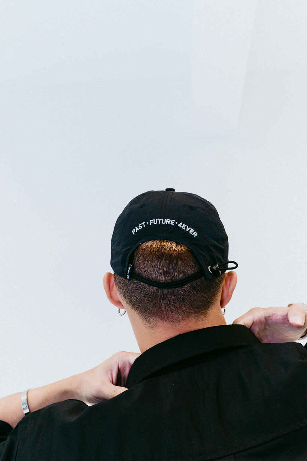 INVASION 6 PANEL CAP